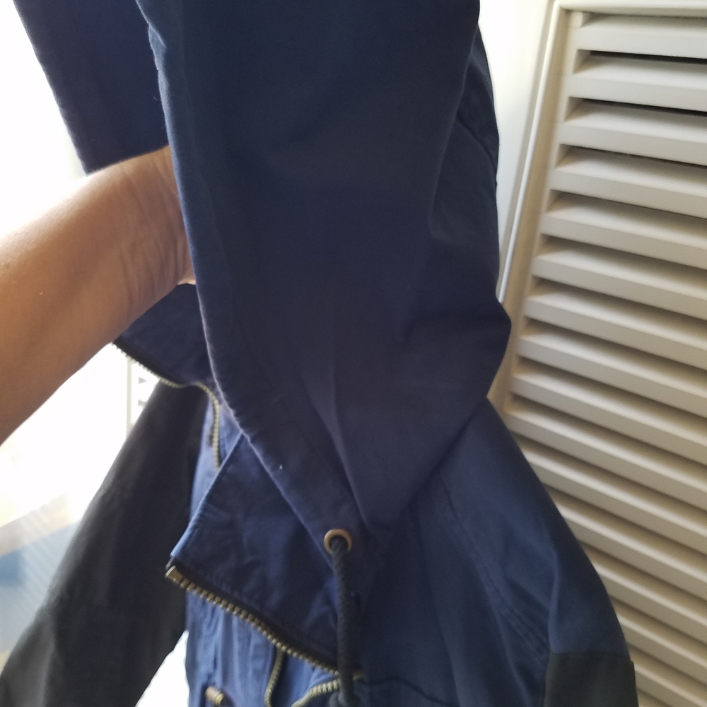 Jacket - Picture 3 of 5